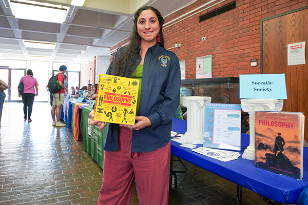 STLCC Socratic Society club leader at the Club Expo