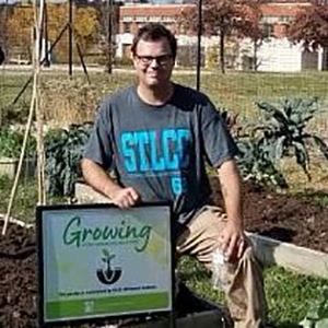 At St. Louis Community College at Wildwood, student leaders Gabrielle Paraino and RJ Weinman have led efforts to beautify the campus and community through their involvement with the Green 4 Life club. 