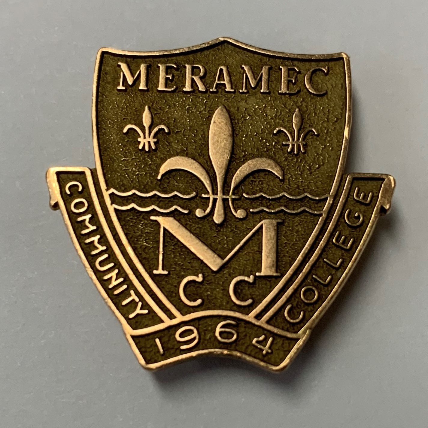 Meramec nursing pin