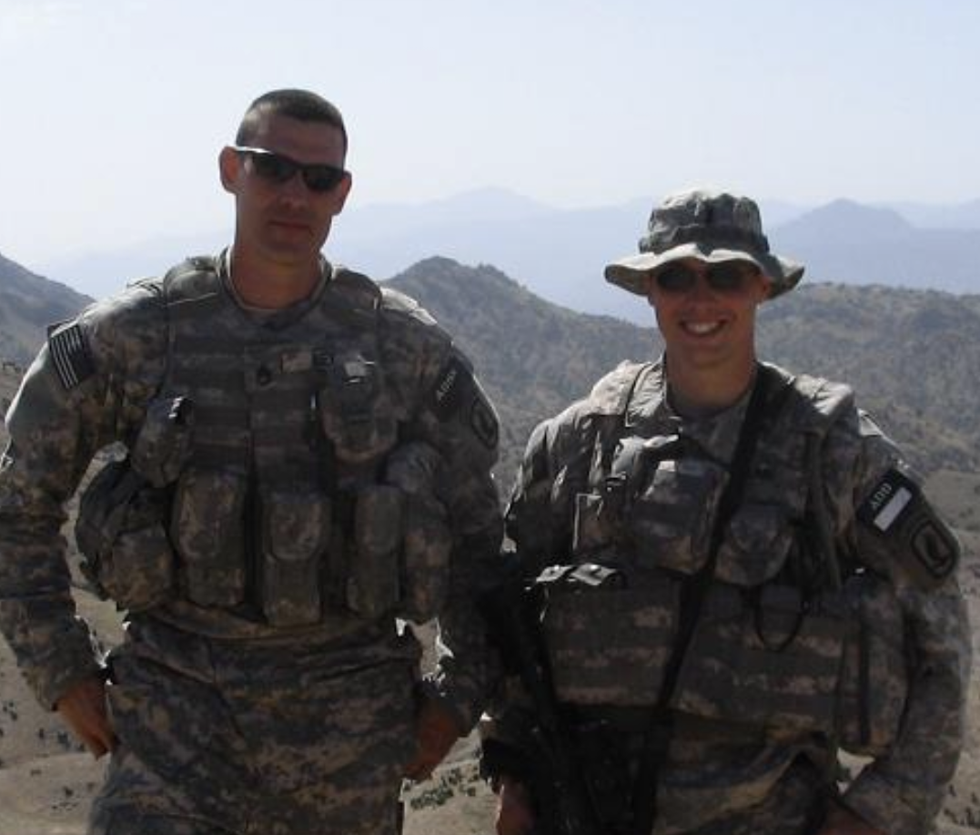 Will Gunn, right, and a fellow soldier