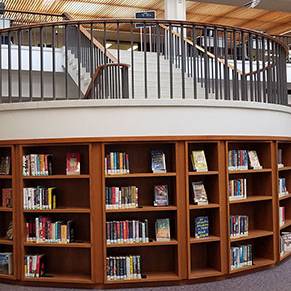 New book shelf at Meramec campus library