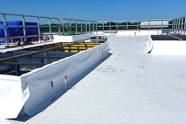 Roof vapor barrier installation